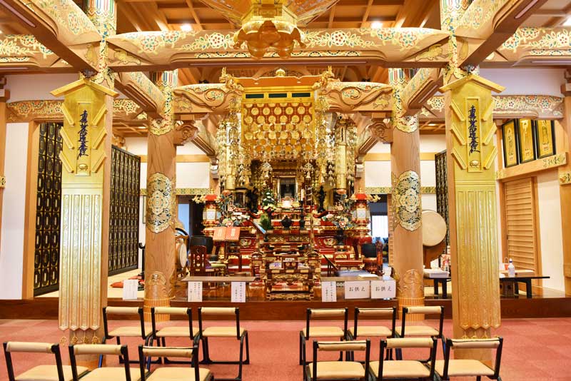 大阪守口の本性寺の本堂